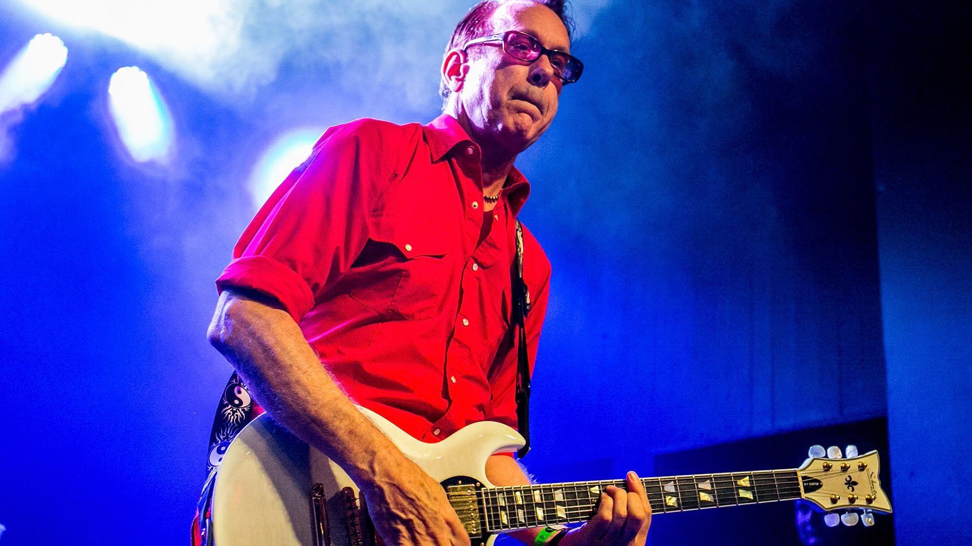 Dead Kennedys: Ο East Bay Ray διαγνώστηκε με Πάρκινσον – Σκοπεύει να συνεχίσει τις συναυλίες