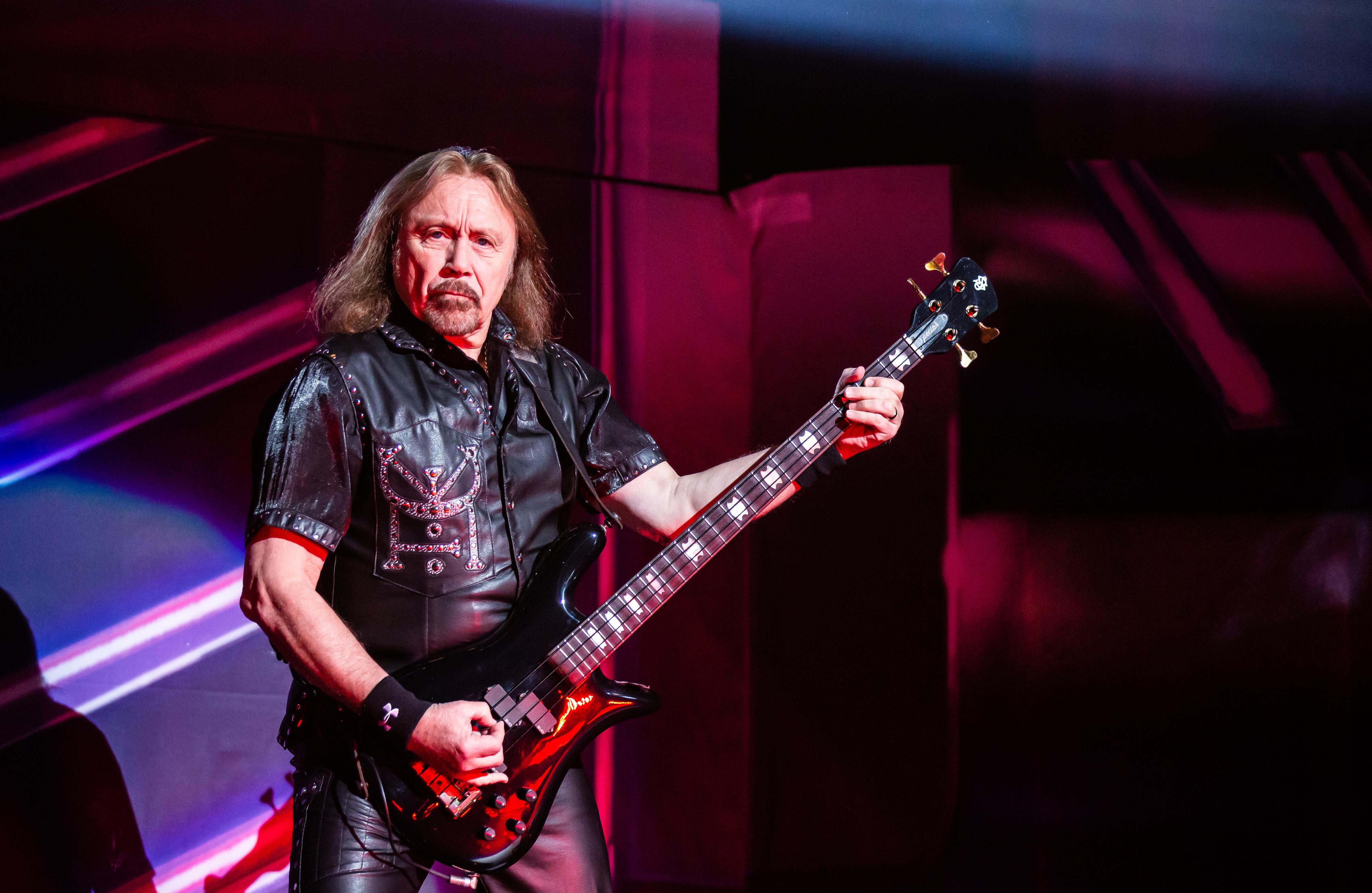Judas Priest: Χωρίς τον Ian Hill στη σκηνή για πρώτη φορά μετά από 56 χρόνια