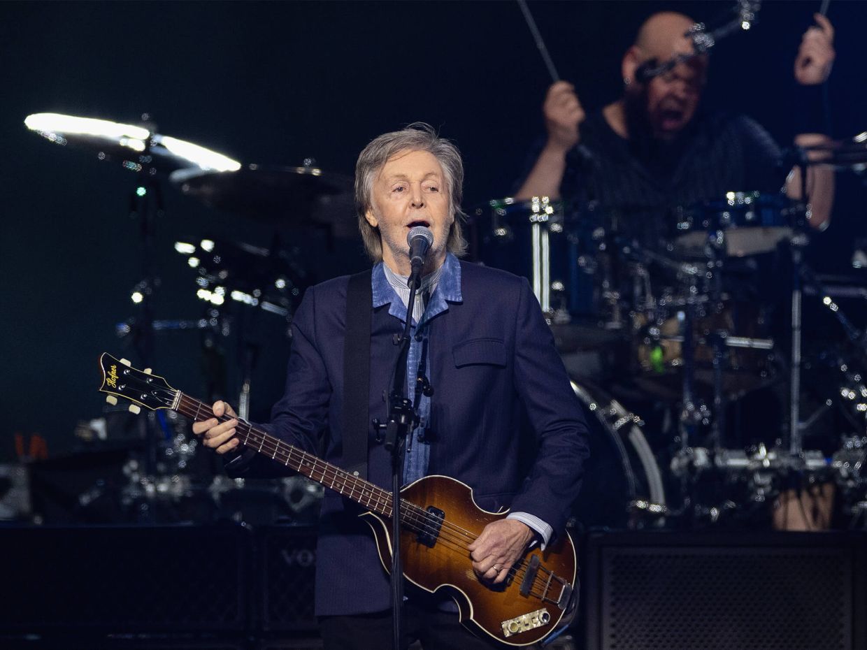 Ο Paul McCartney συνεχίζει τη μουσική του διαδρομή με τέσσερα νέα τραγούδια