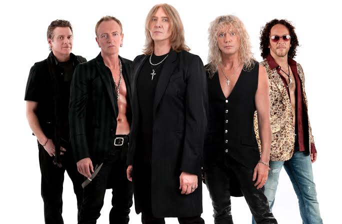 Def Leppard: Ανακοίνωση περιοδείας για το 2027 και διασκευή στον David Bowie